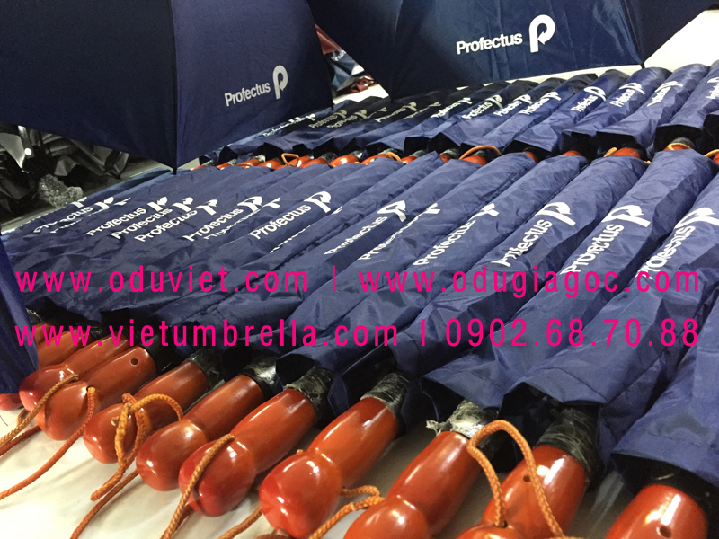 xưởng sản xuất ô dù cầm tay in logo quảng cáo